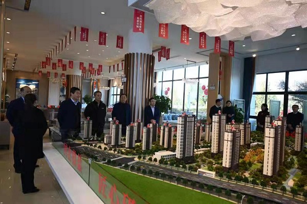 省bifa必发集团外部董事调研徽盐地产六安项目、霍邱项目